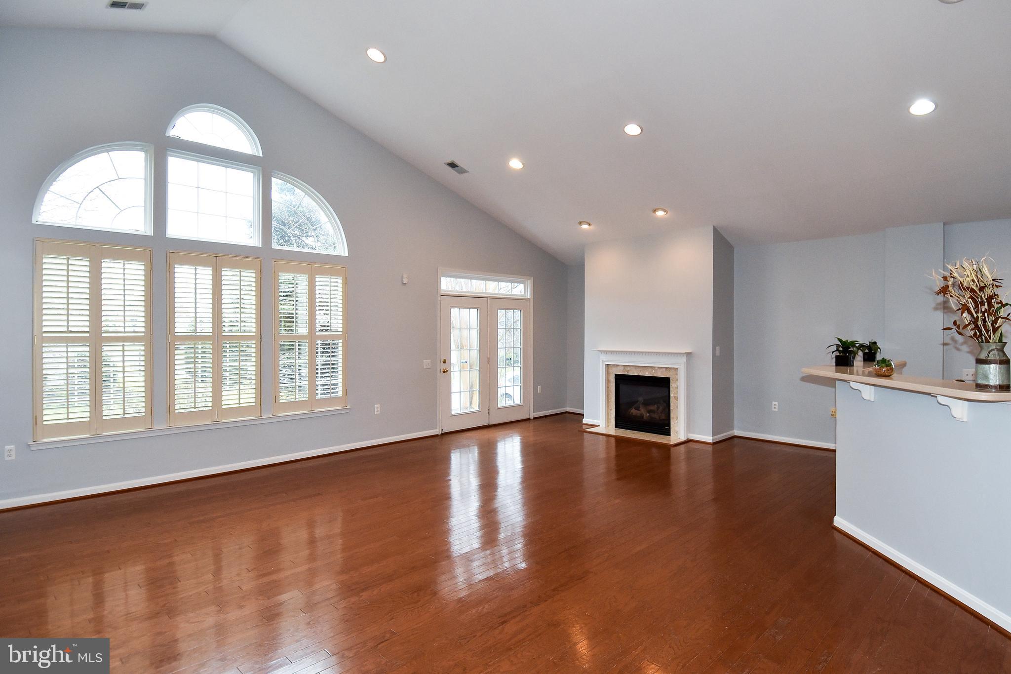 FOUR SEASONS IN HISTORIC VIRGINIA - Residential Lease