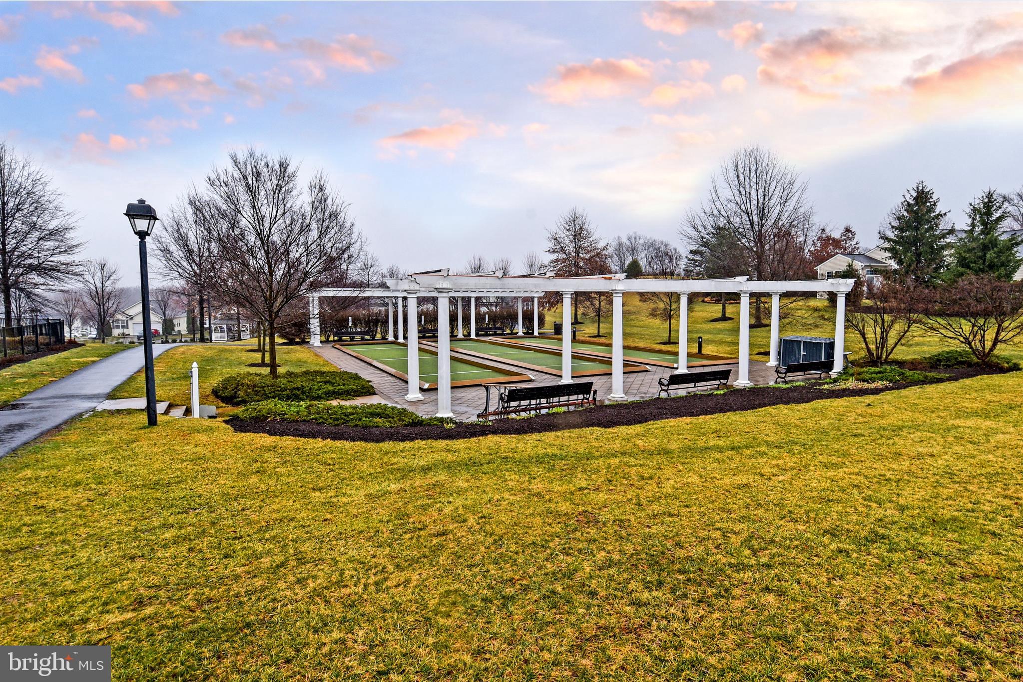 FOUR SEASONS IN HISTORIC VIRGINIA - Residential Lease