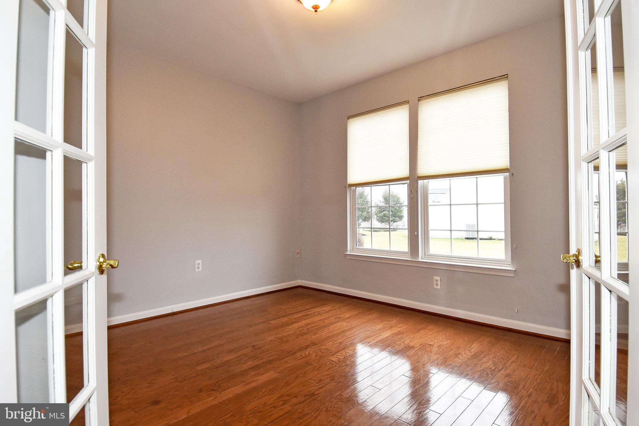 FOUR SEASONS IN HISTORIC VIRGINIA - Residential Lease