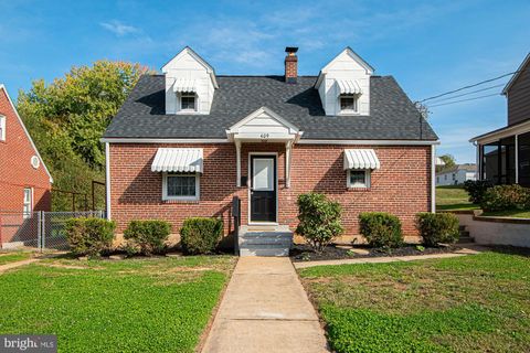 409 DUNCAN AVENUE FRONT ROYAL VA 22630