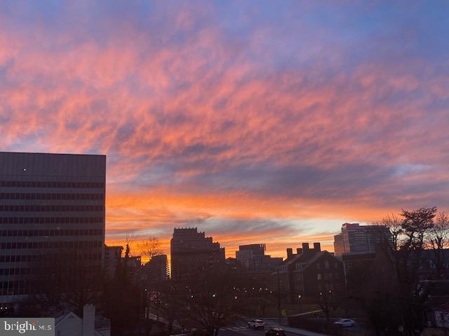 RIVIERA OF CHEVY CHASE - Residential