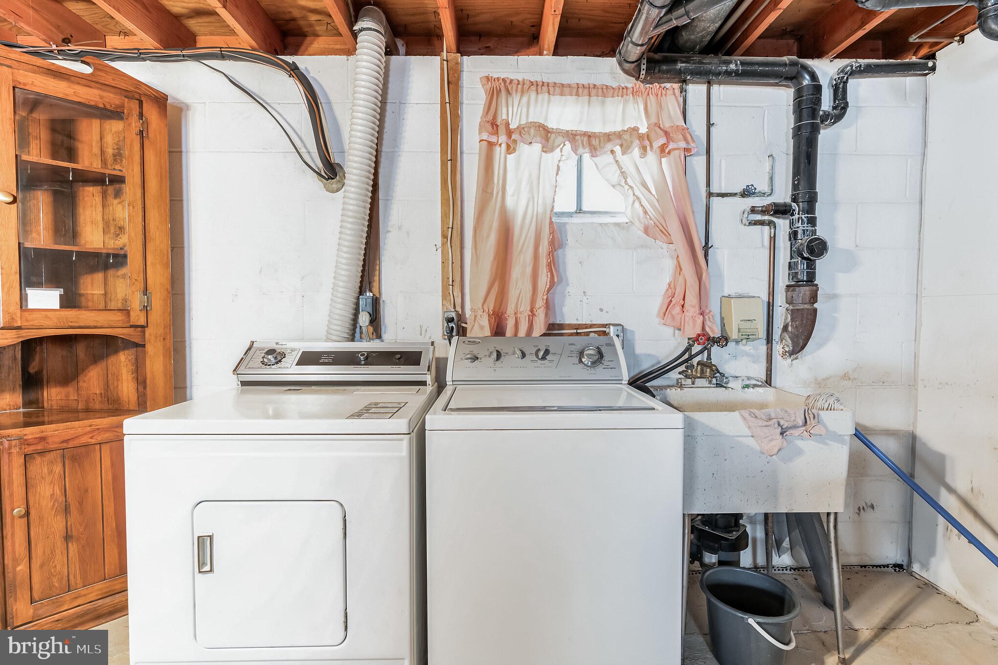 SHADY DALE - Residential