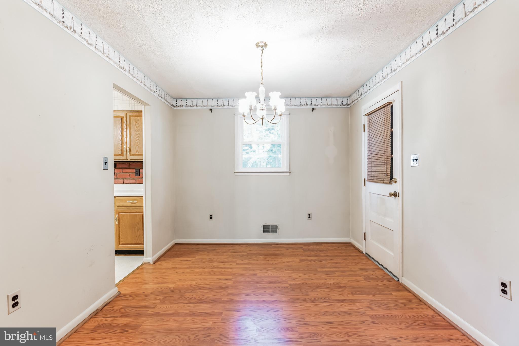 SHADY DALE - Residential