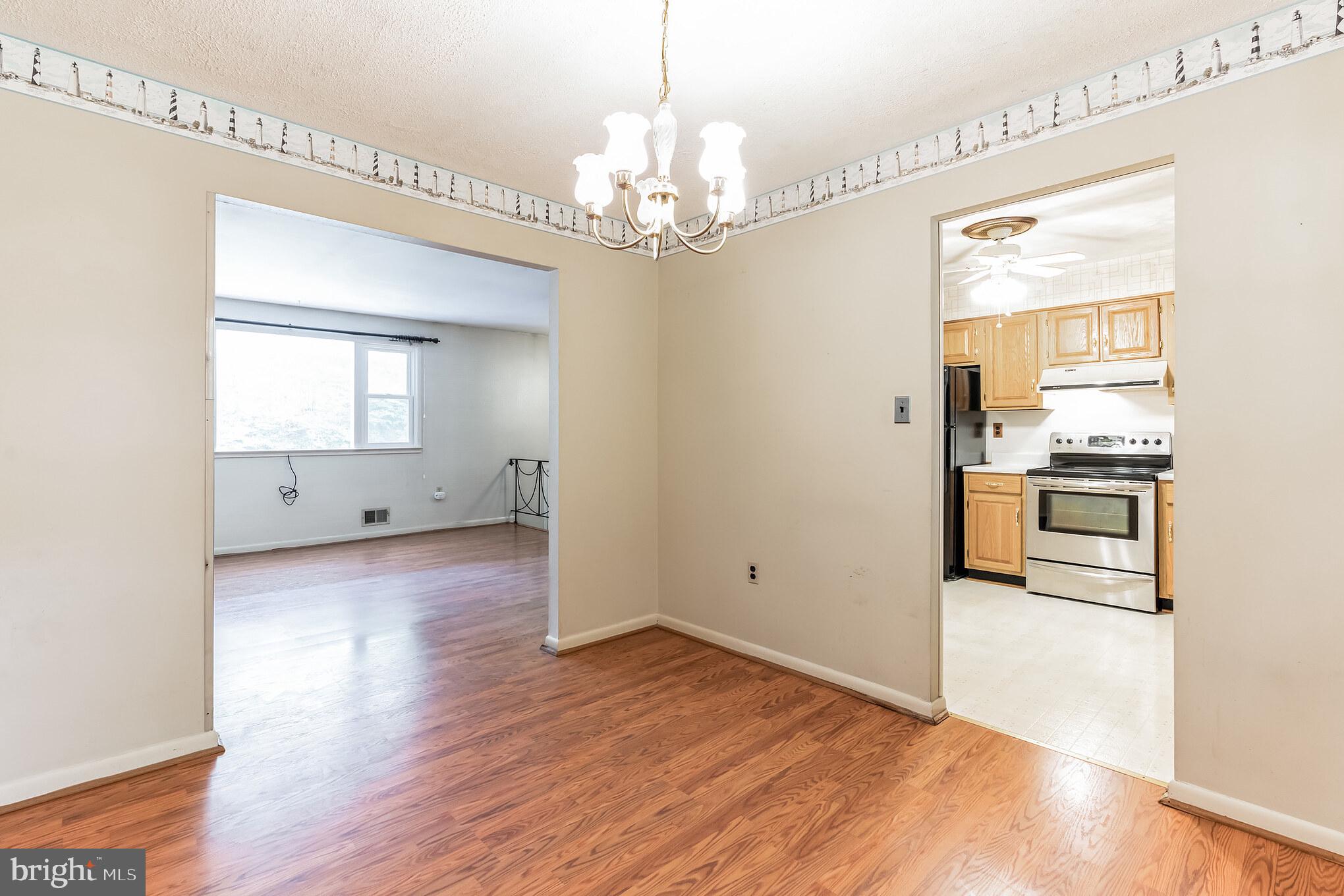 SHADY DALE - Residential