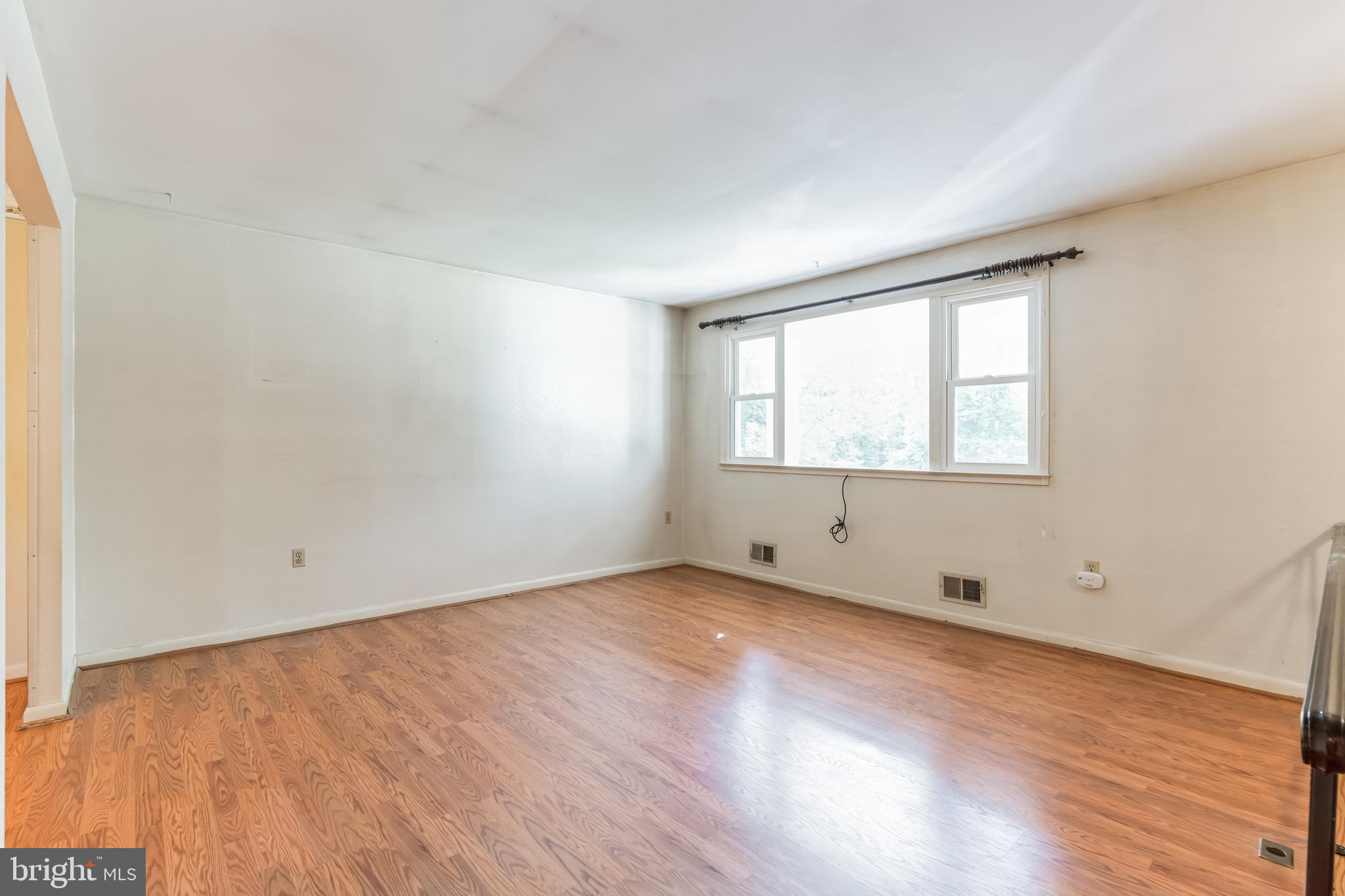 SHADY DALE - Residential