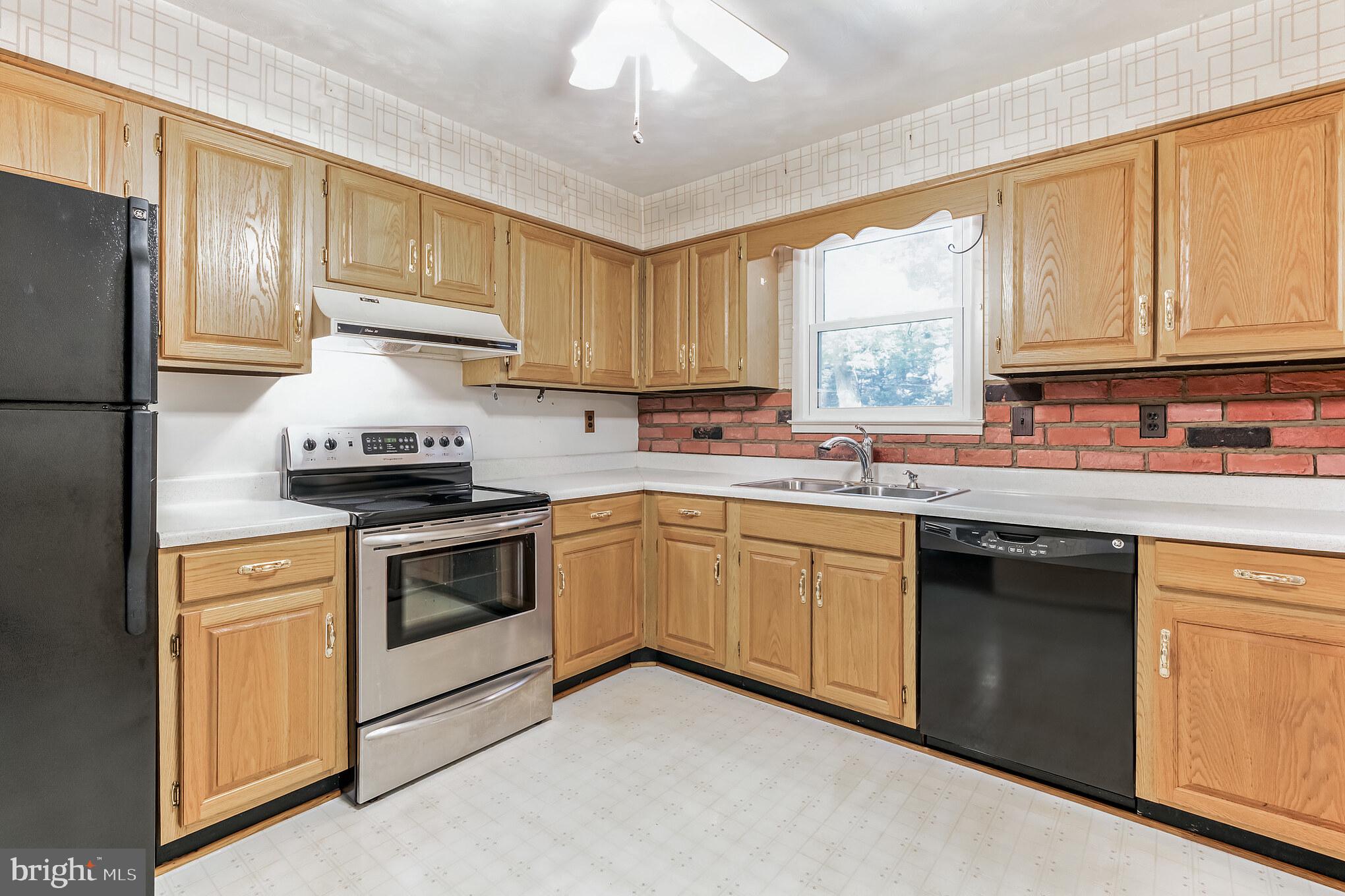 SHADY DALE - Residential