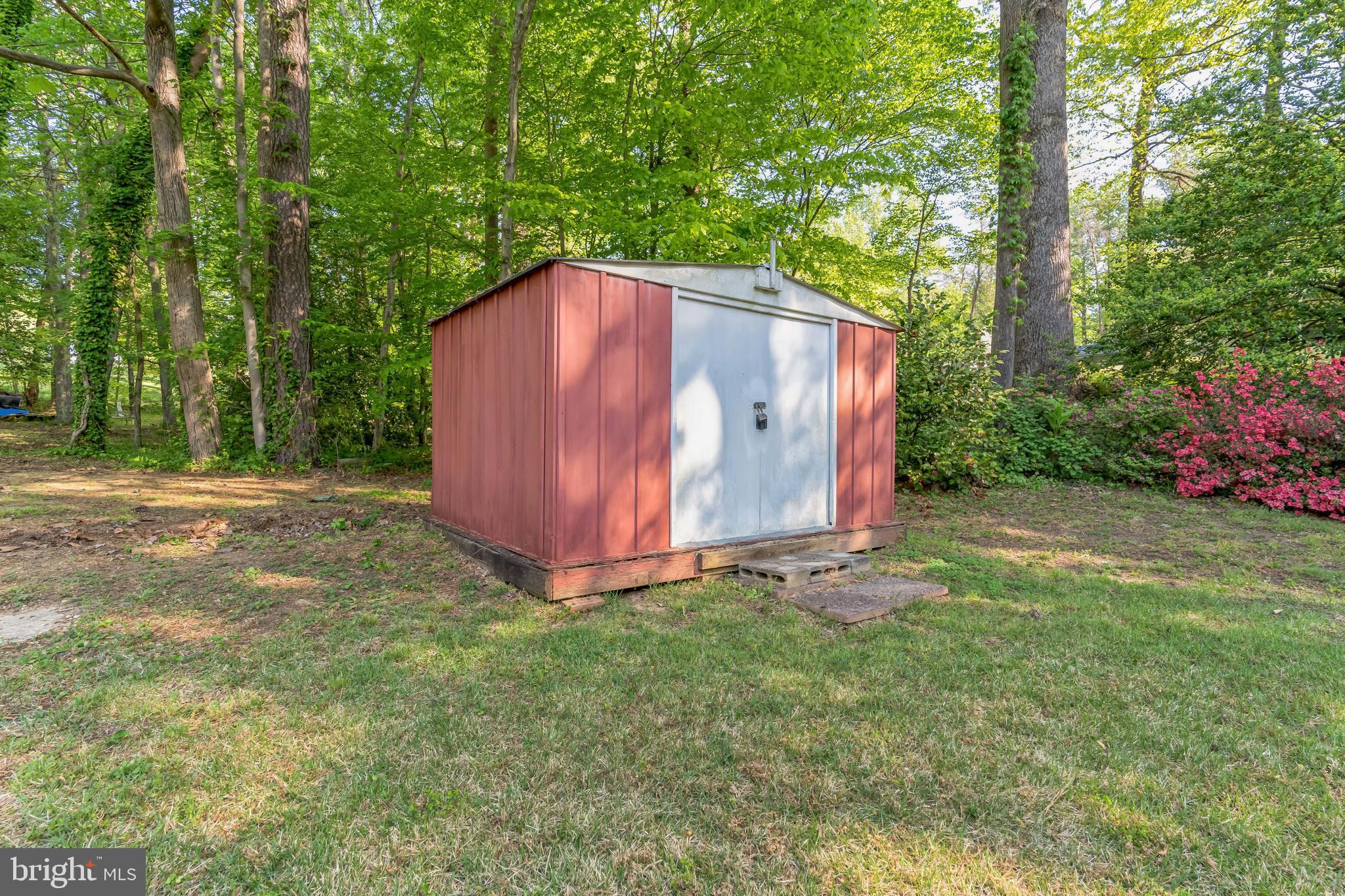 SHADY DALE - Residential