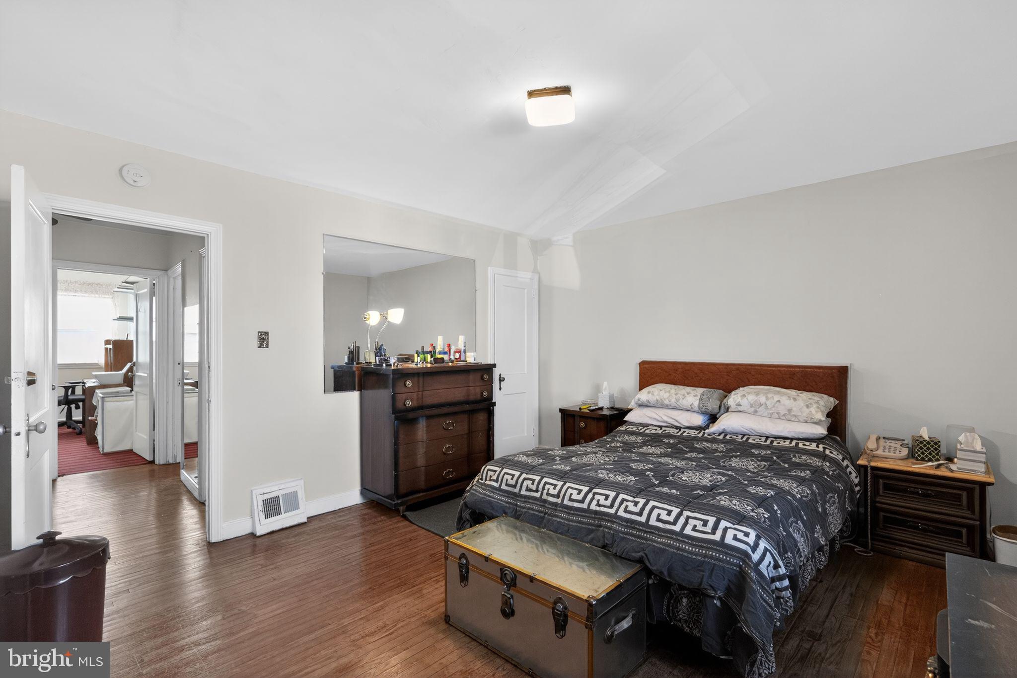 EAST MT AIRY - Residential