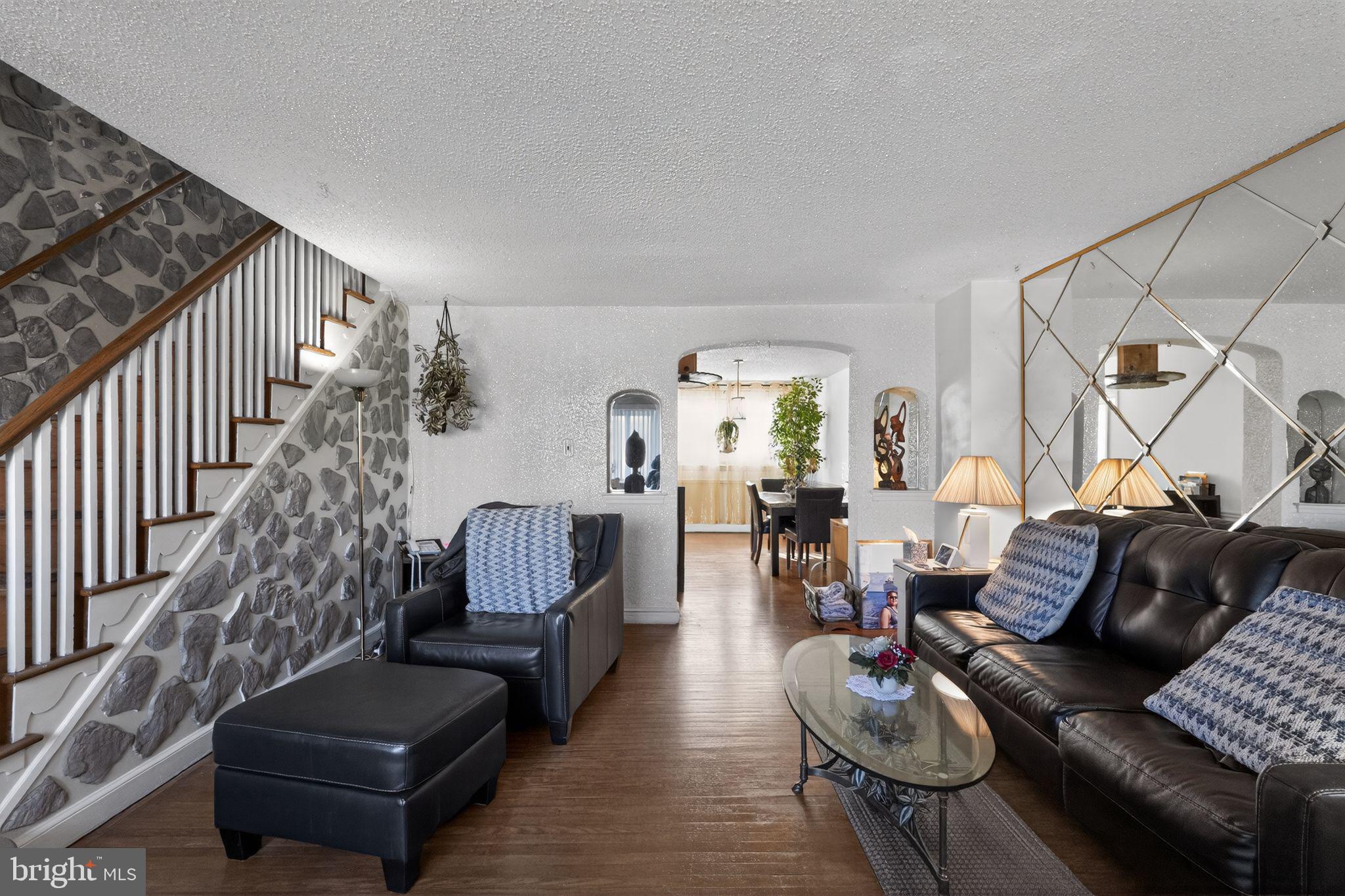 EAST MT AIRY - Residential