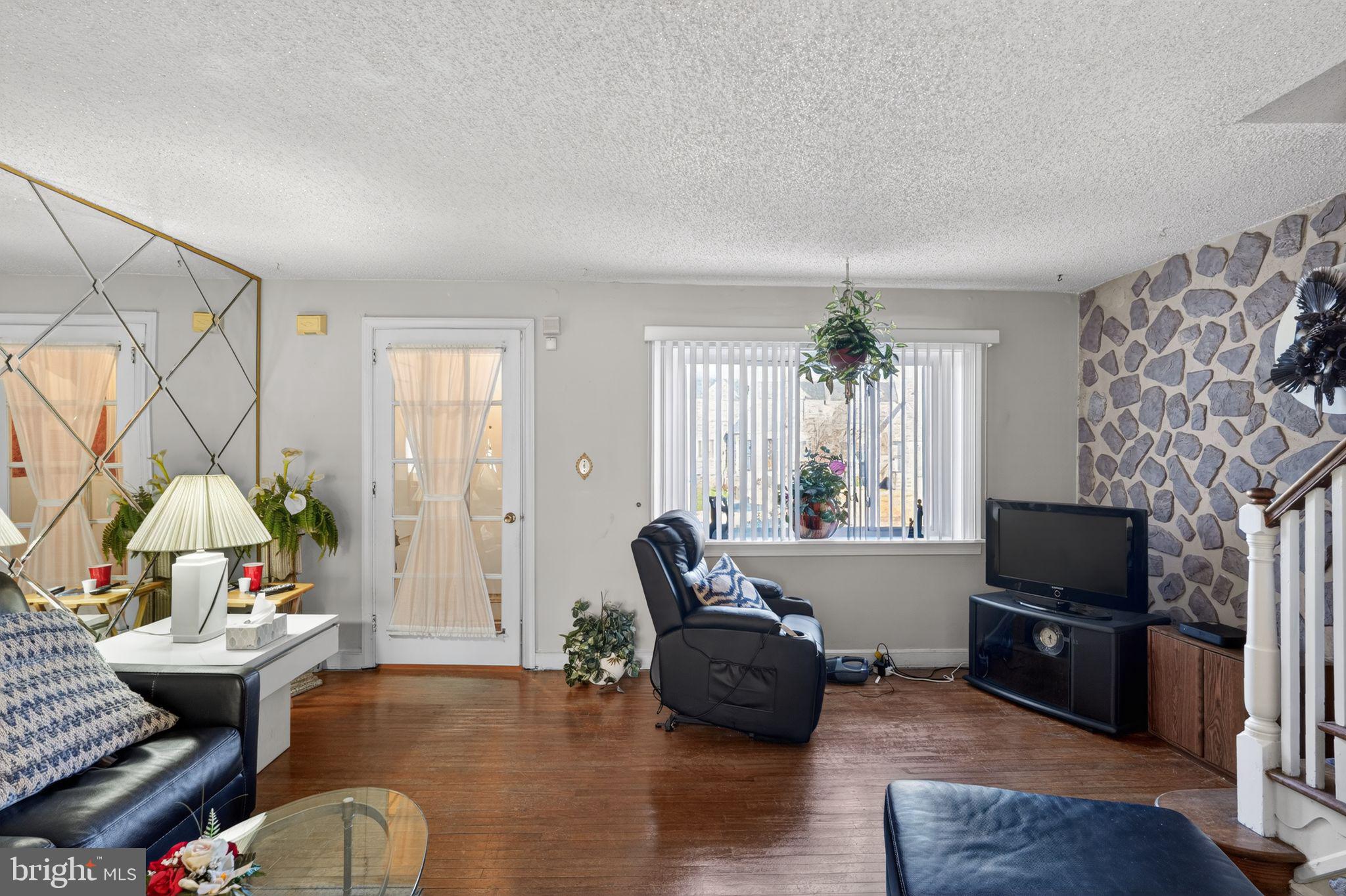 EAST MT AIRY - Residential