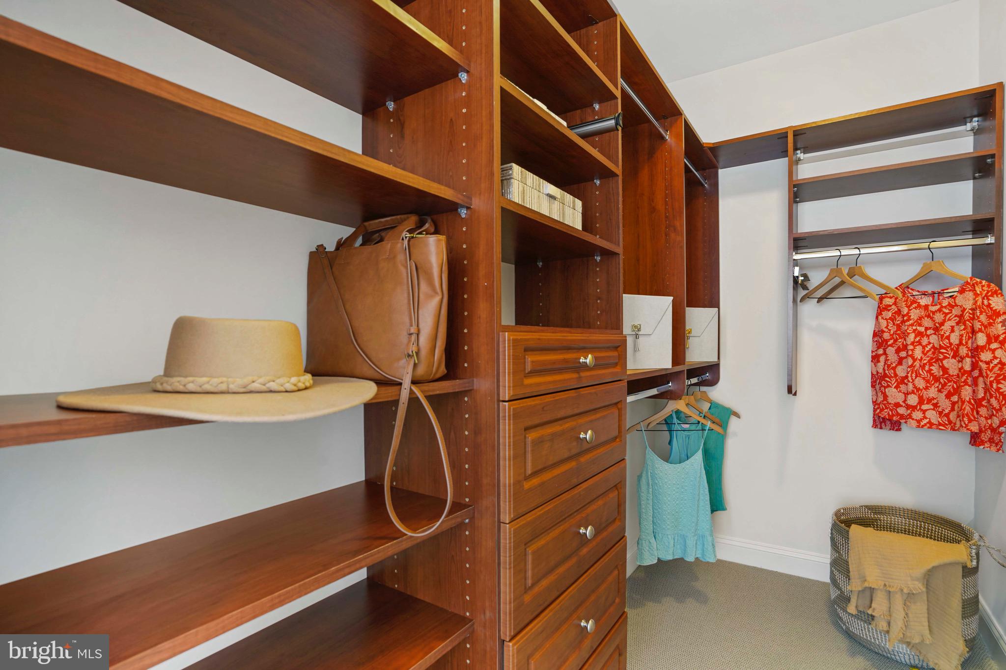 OLD TOWN - Residential