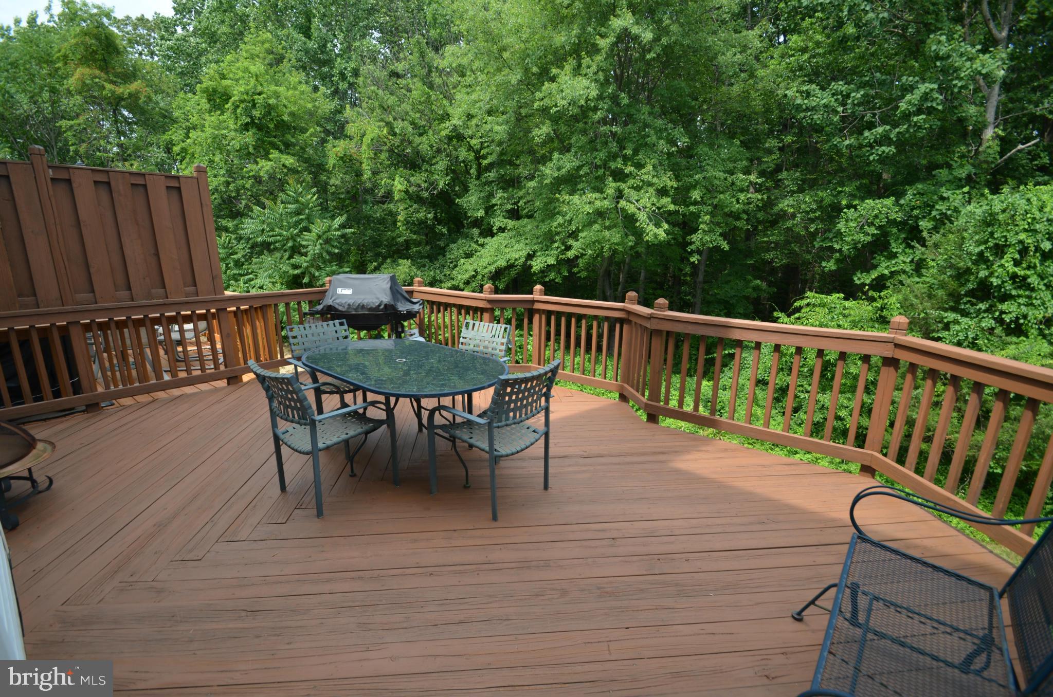 ISLAND CREEK - Residential Lease