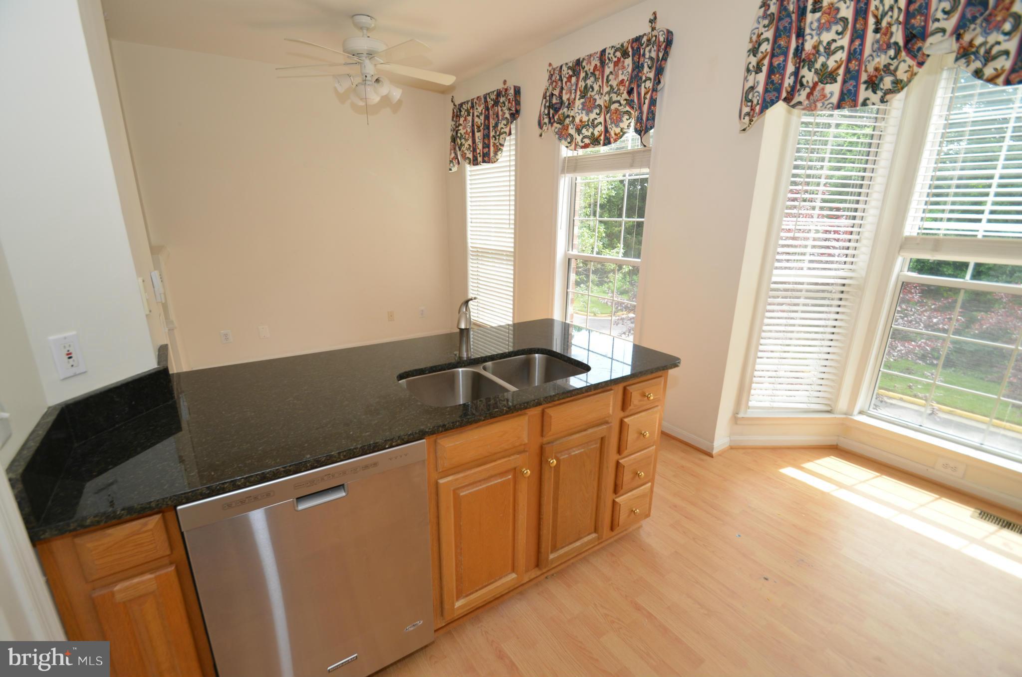 ISLAND CREEK - Residential Lease