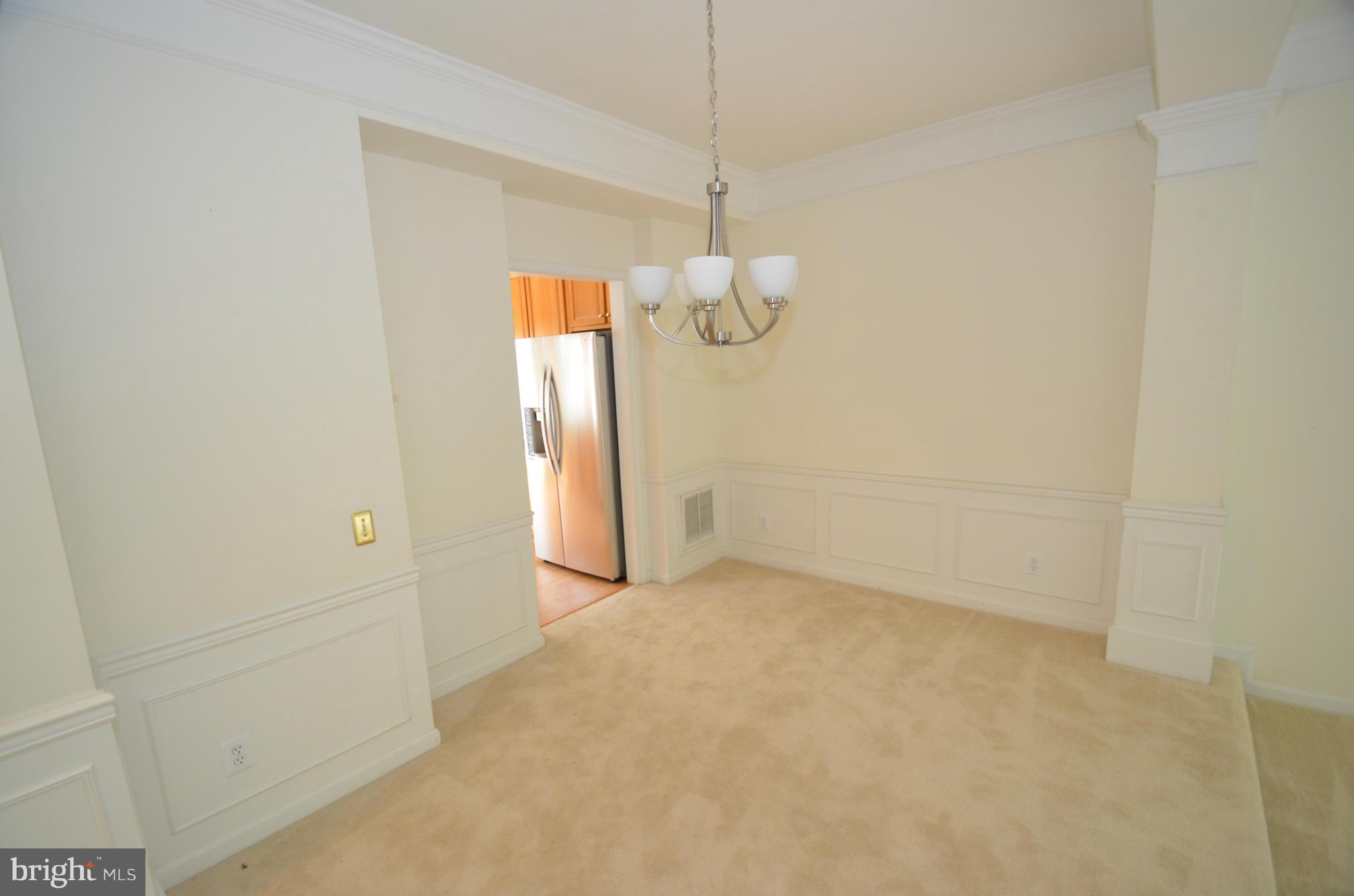 ISLAND CREEK - Residential Lease