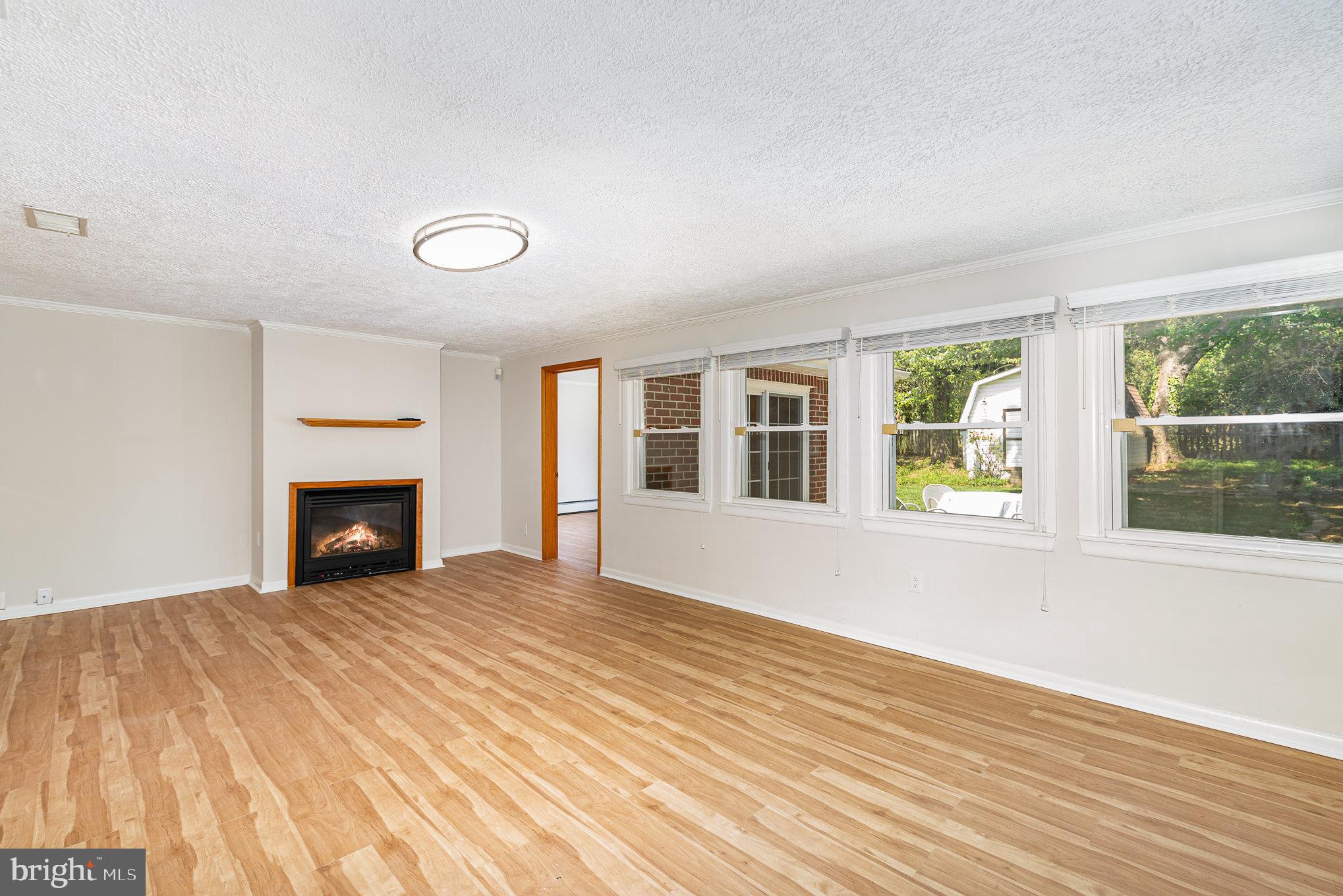 CAMPUS HILLS - Residential