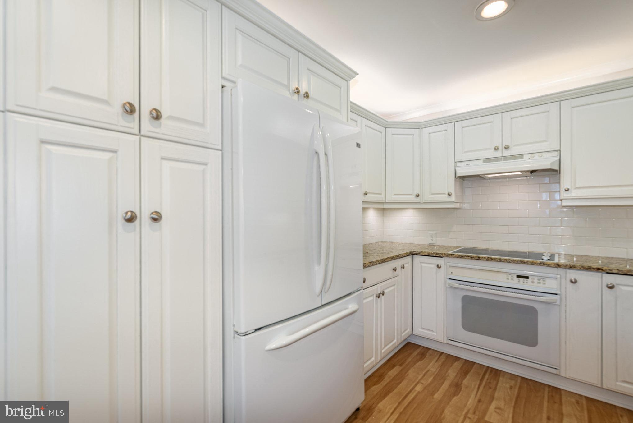 CAMPUS HILLS - Residential