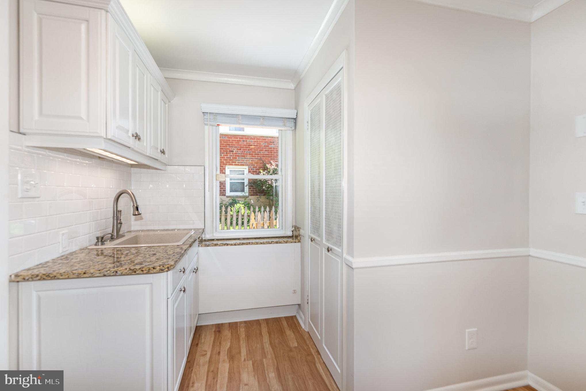 CAMPUS HILLS - Residential