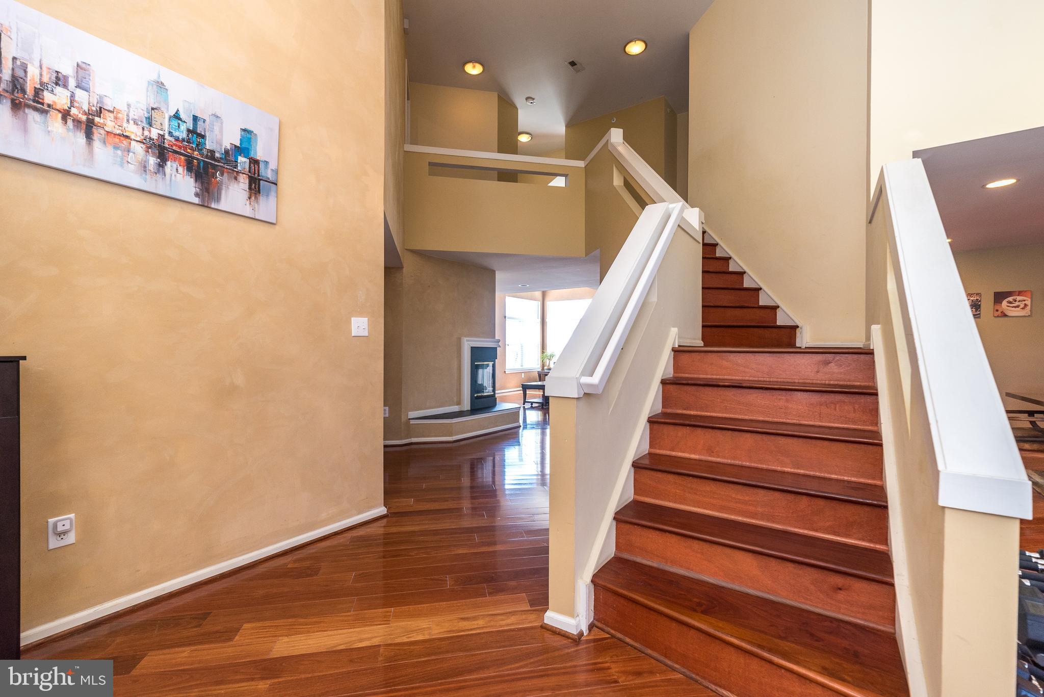 WHISPER RIDGE S - Residential