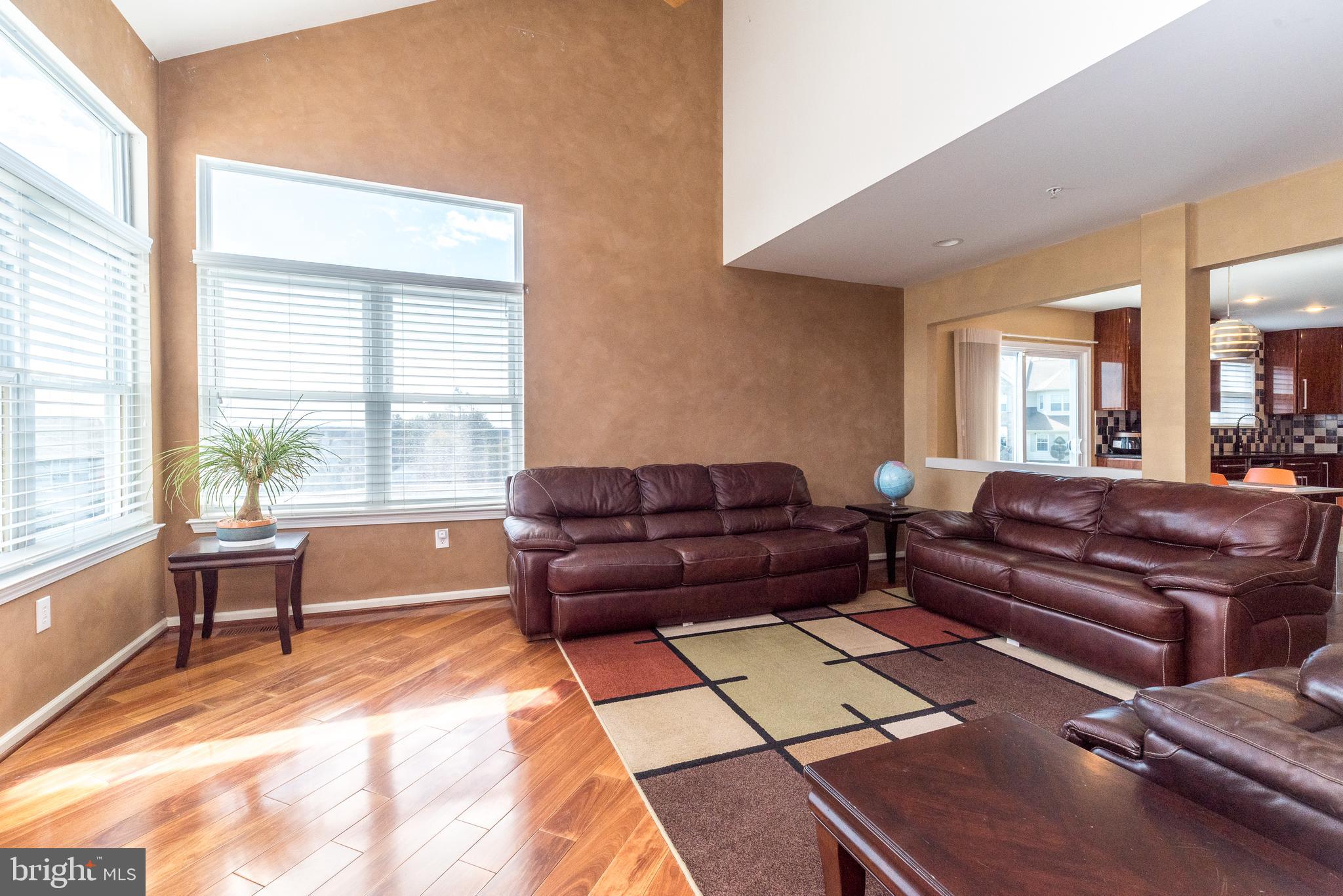 WHISPER RIDGE S - Residential