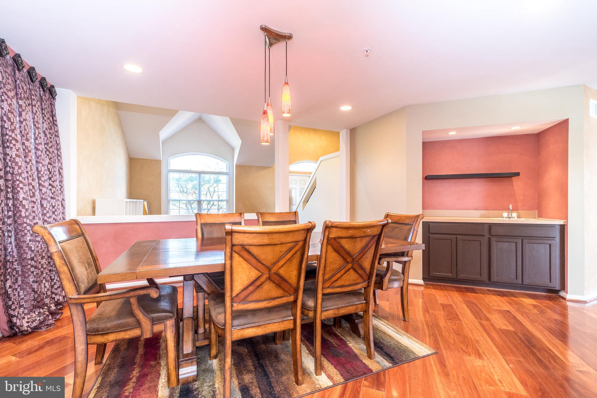 WHISPER RIDGE S - Residential