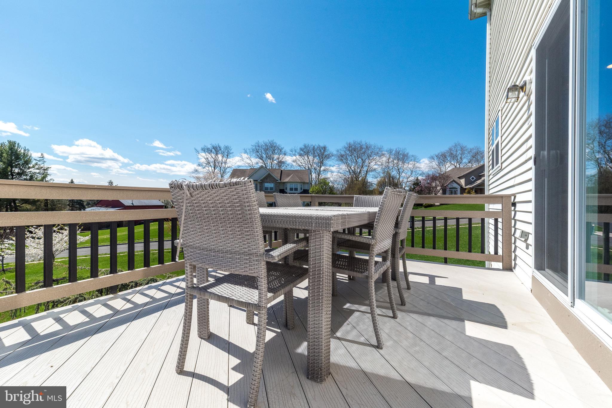 WHISPER RIDGE S - Residential