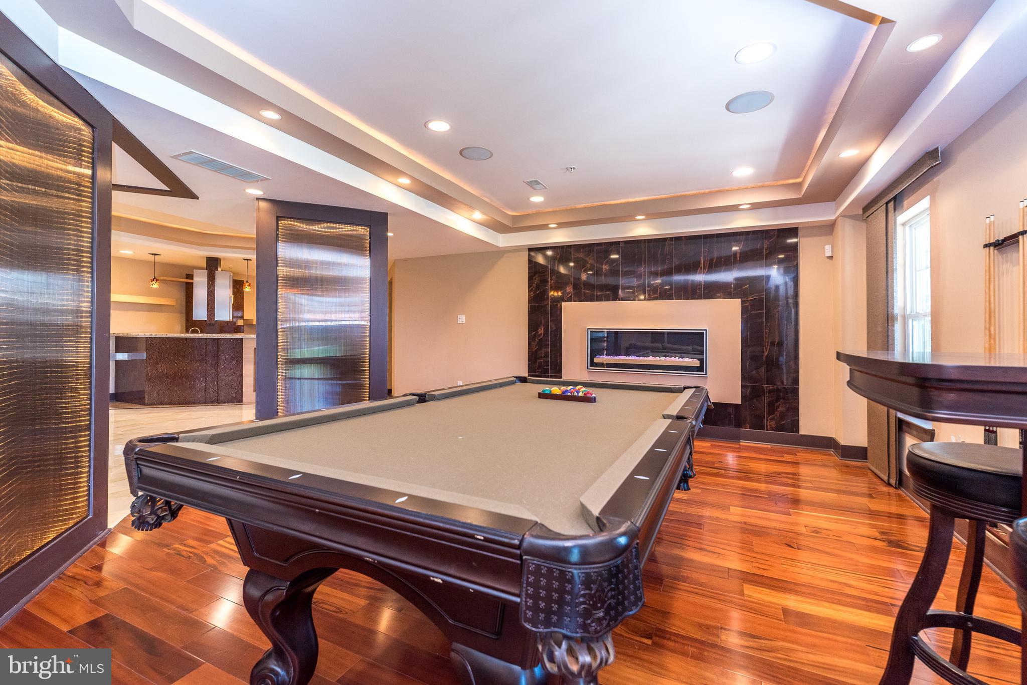 WHISPER RIDGE S - Residential