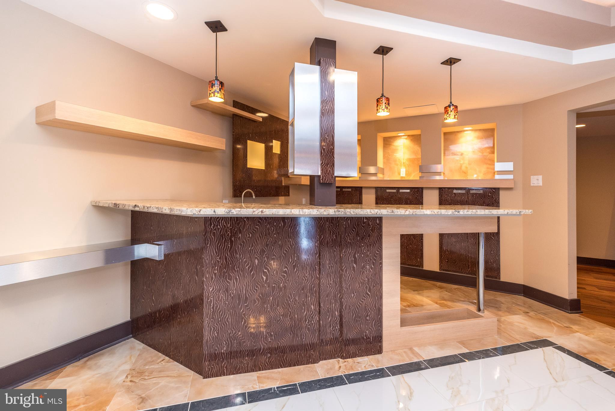 WHISPER RIDGE S - Residential