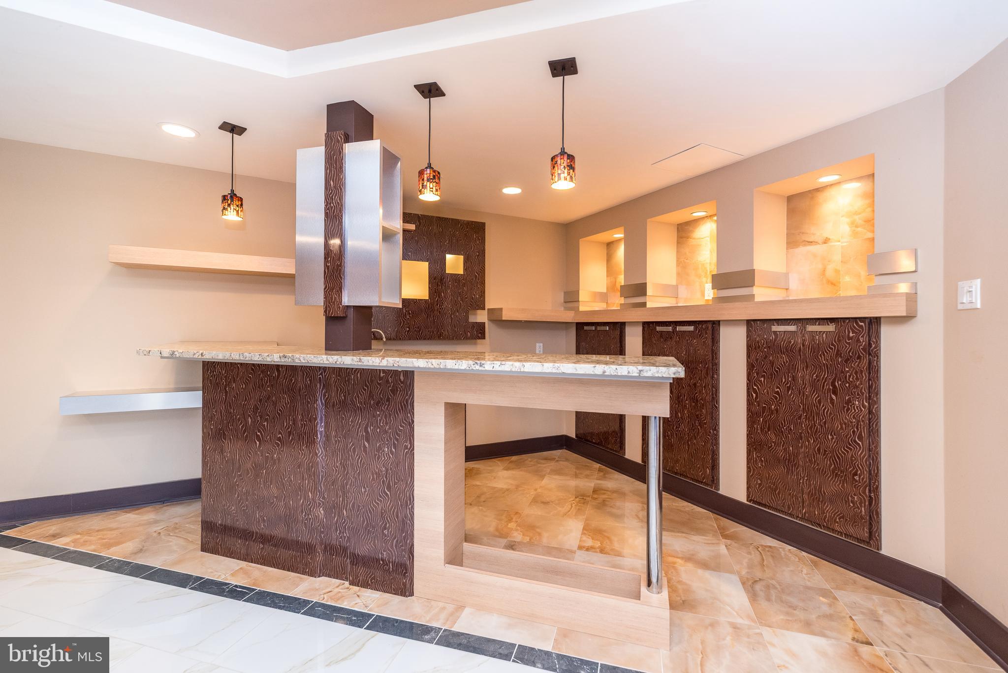 WHISPER RIDGE S - Residential