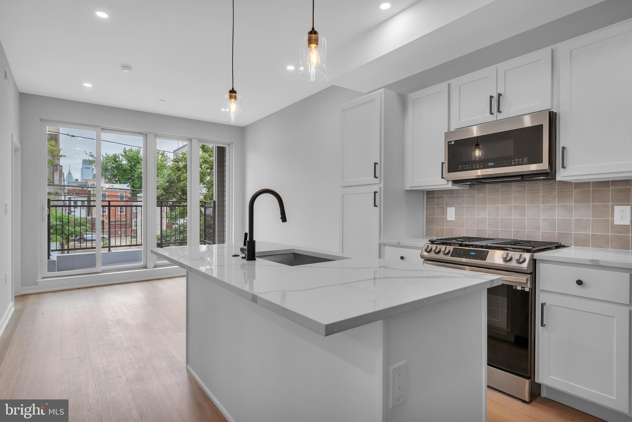 FRANCISVILLE - Residential Lease