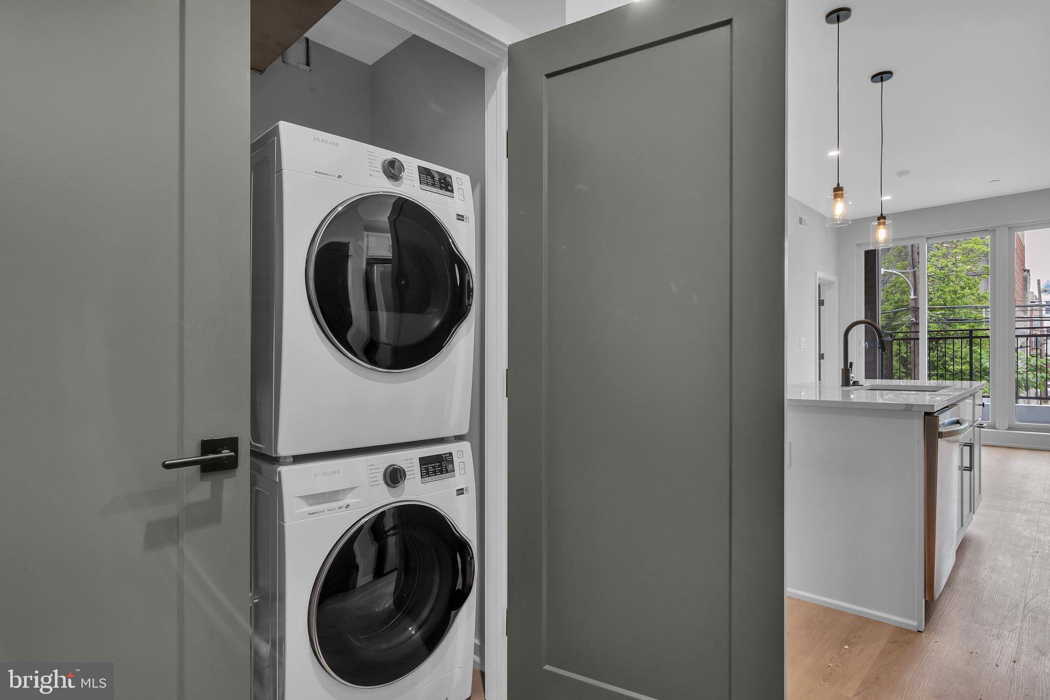 FRANCISVILLE - Residential Lease