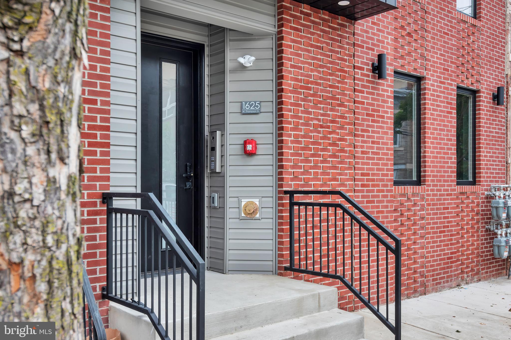 FRANCISVILLE - Residential Lease