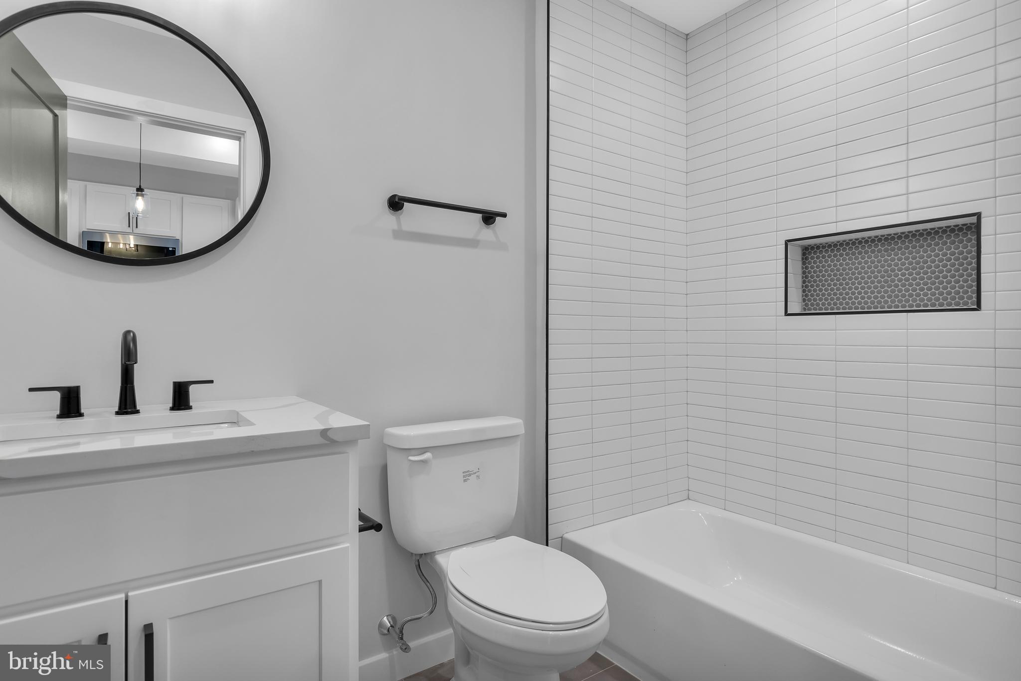 FRANCISVILLE - Residential Lease