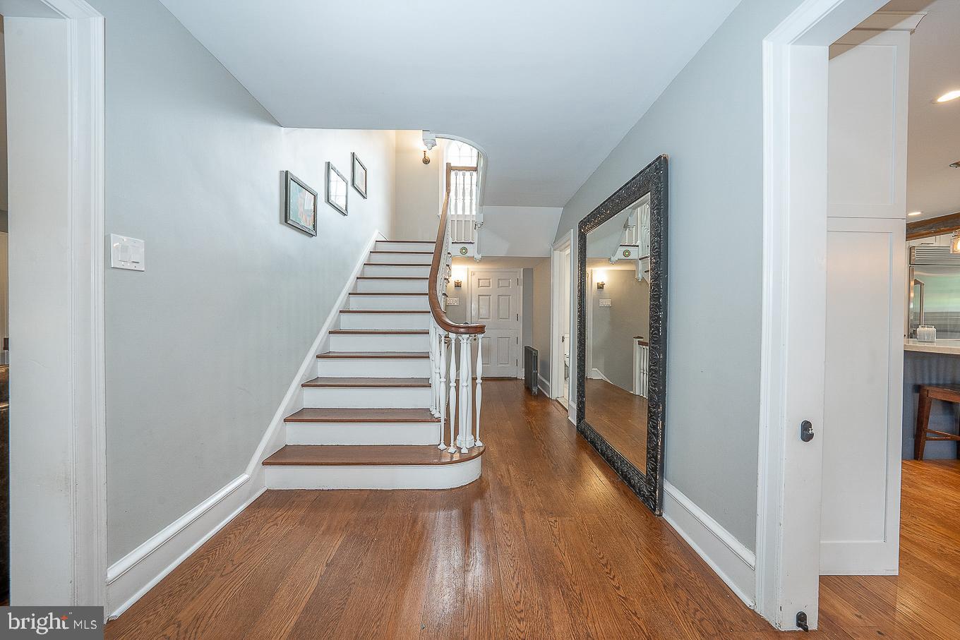 MERION PARK - Residential