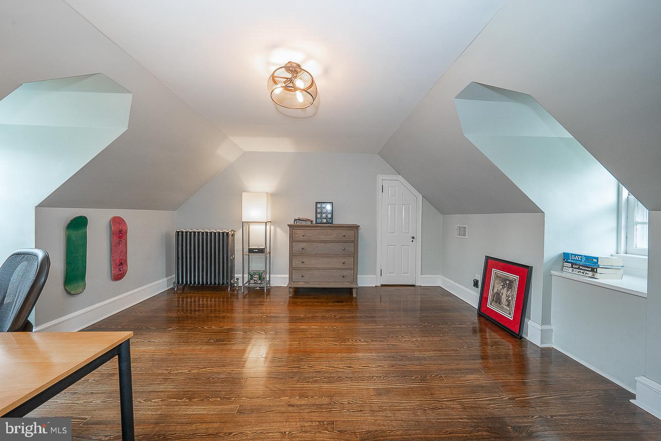 MERION PARK - Residential