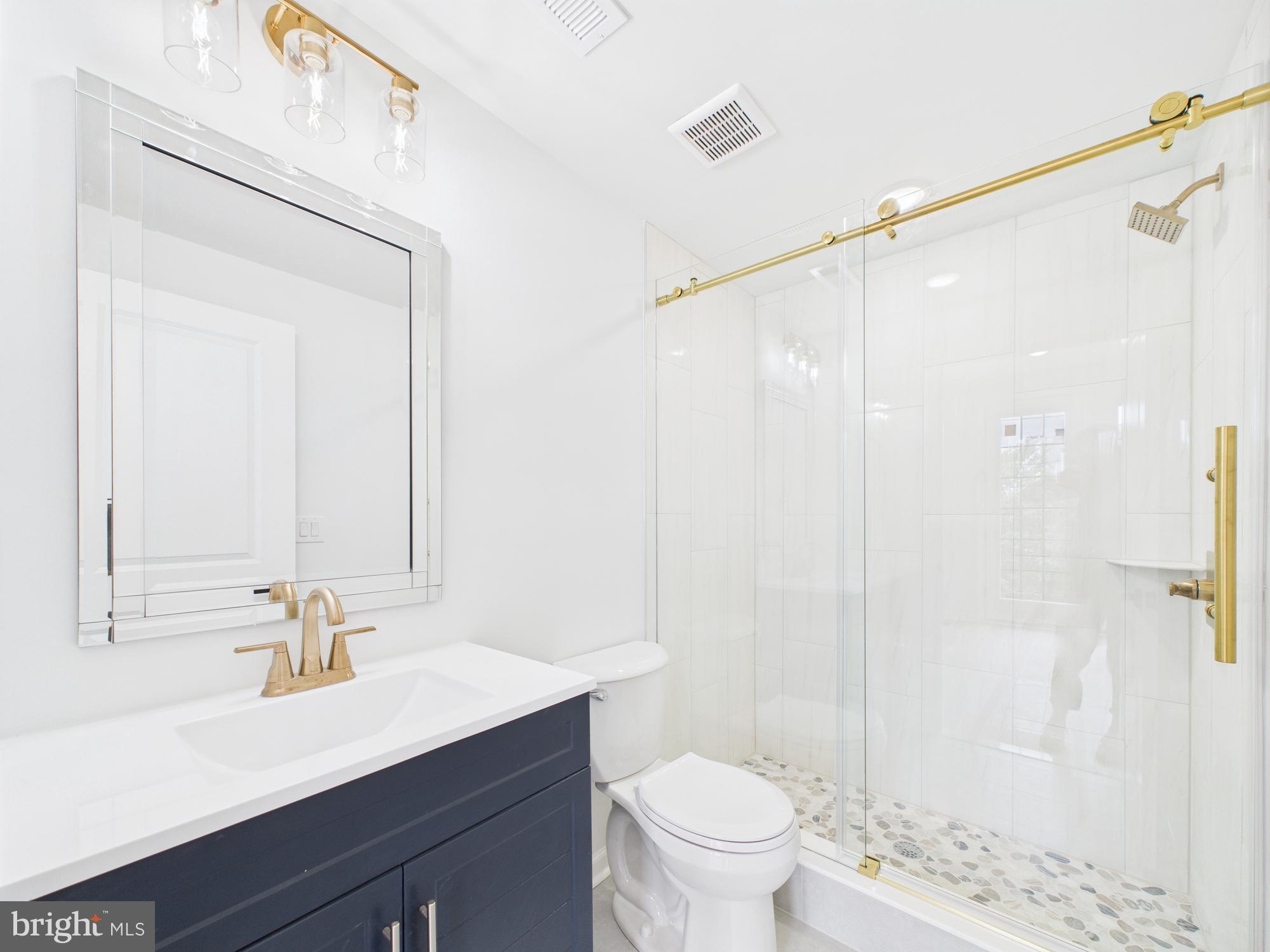 FORGOTTEN BOTTOM - Residential Lease