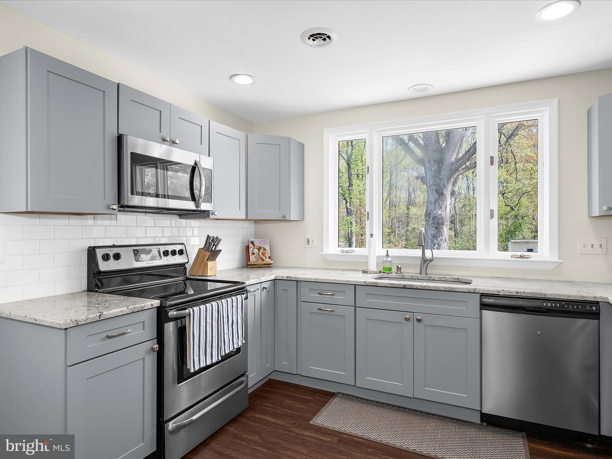 BELVEDERE BEACH/HARMONY - Residential