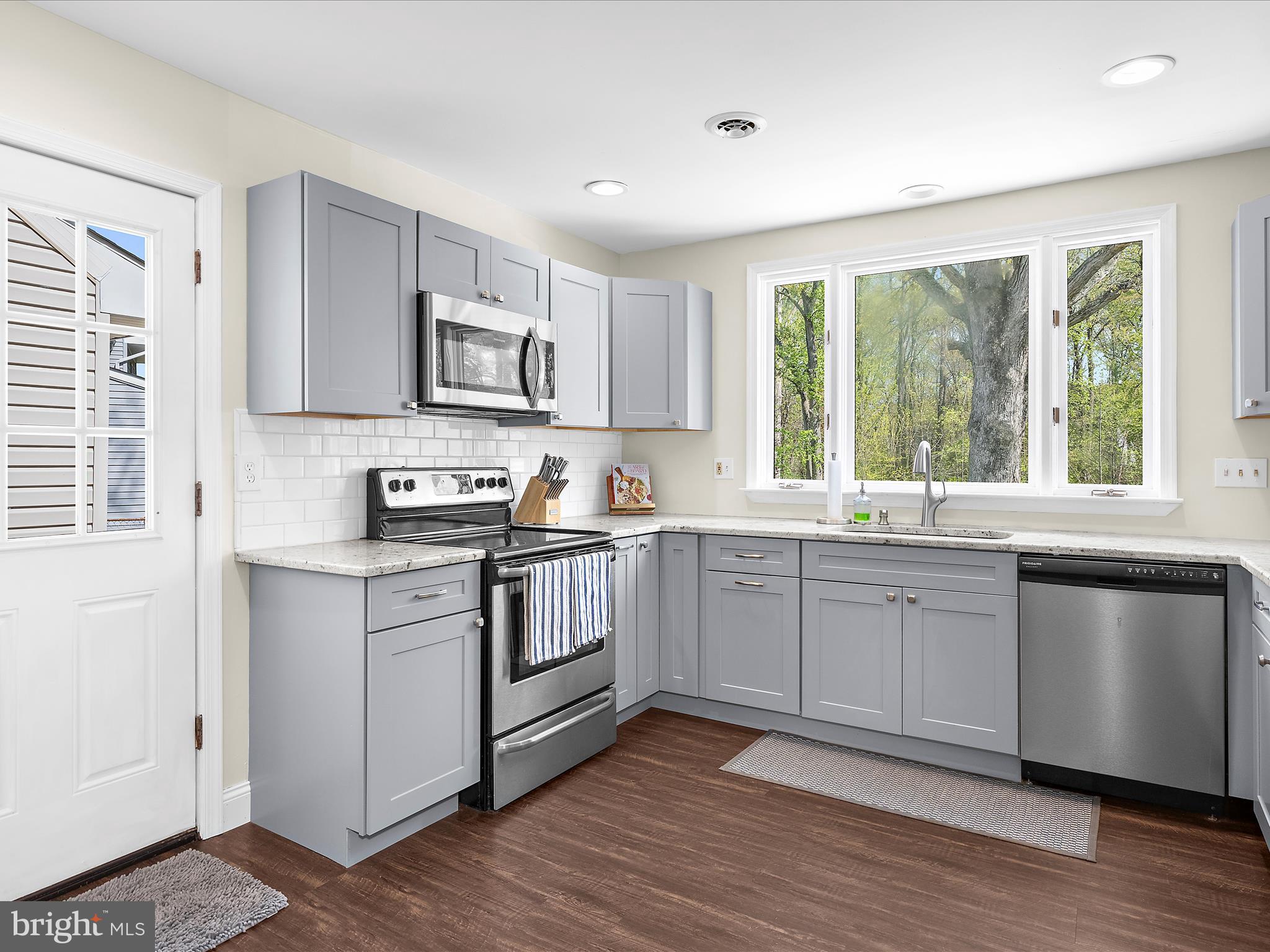 BELVEDERE BEACH/HARMONY - Residential