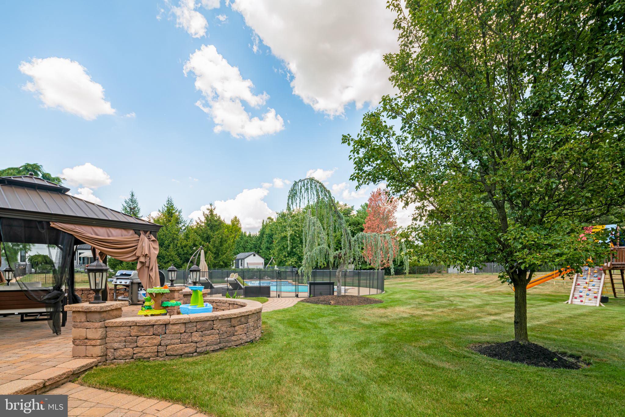 GREYSTONE - Residential