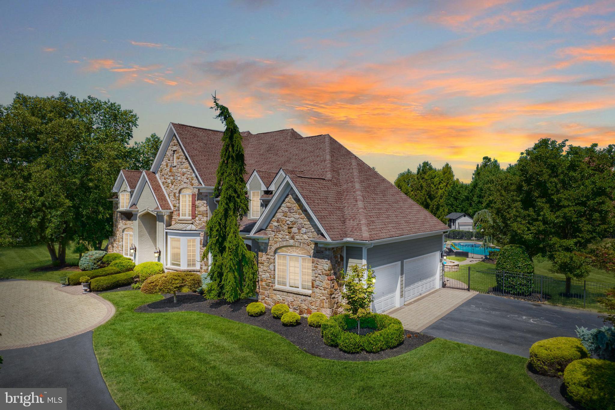 GREYSTONE - Residential