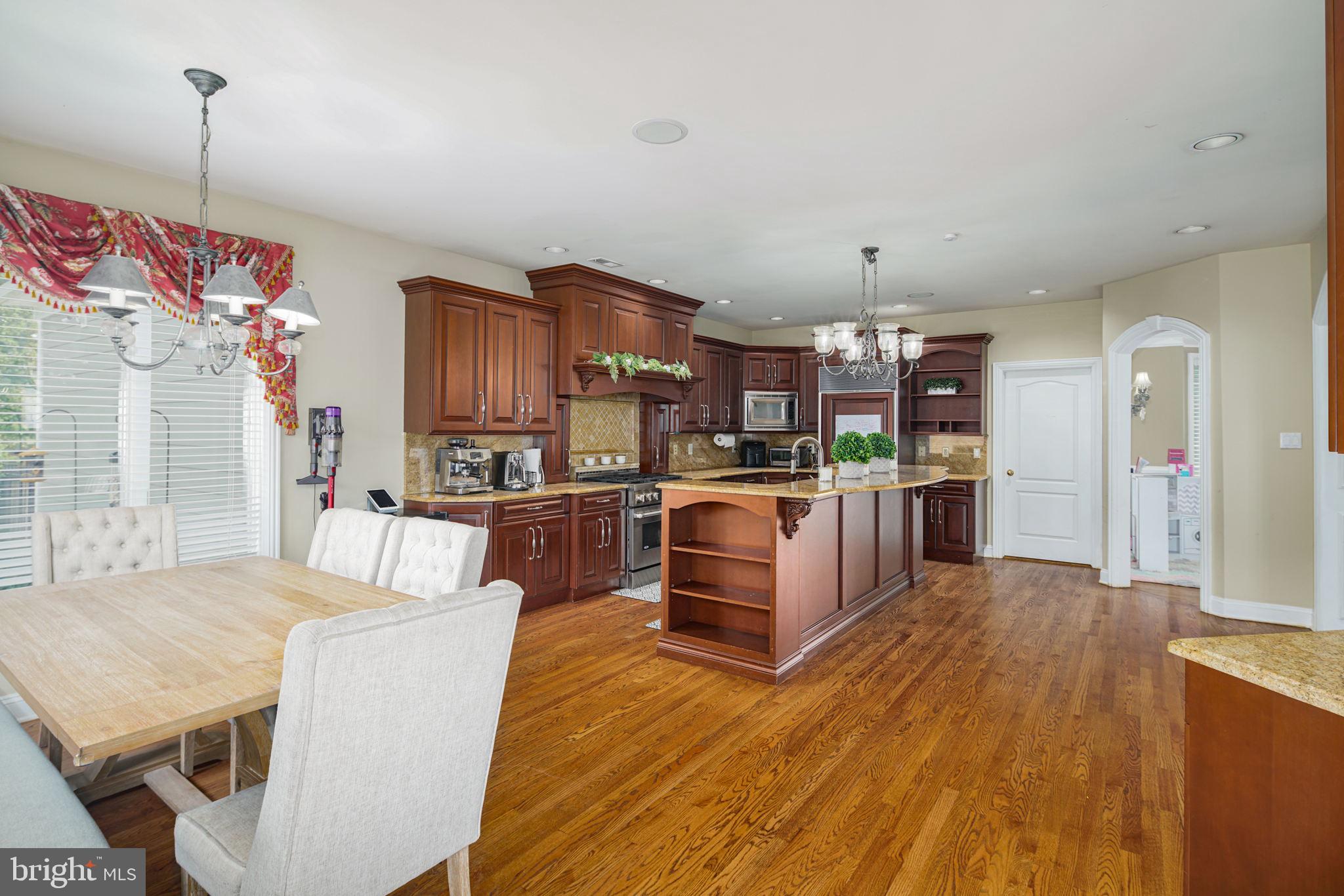 GREYSTONE - Residential