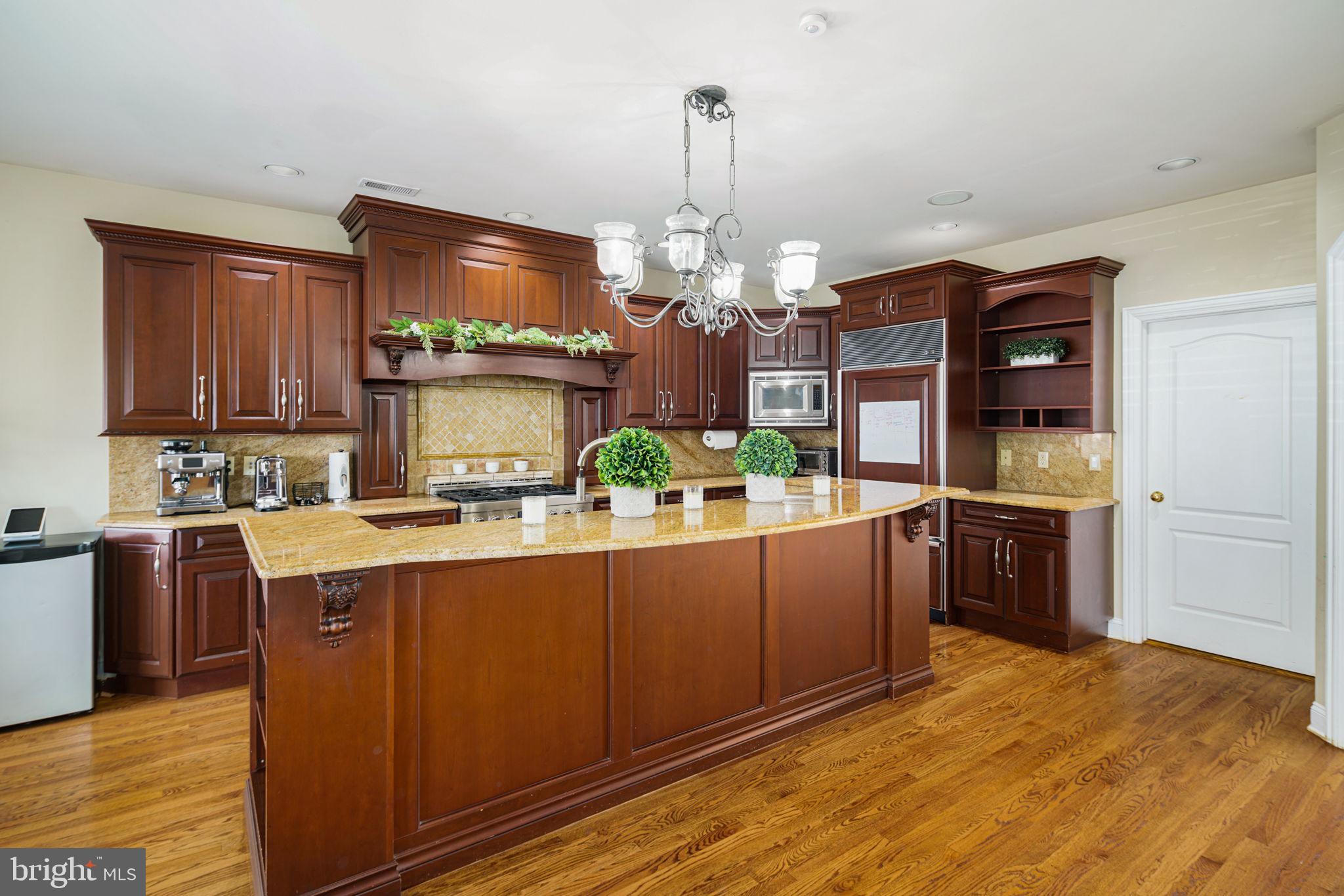 GREYSTONE - Residential