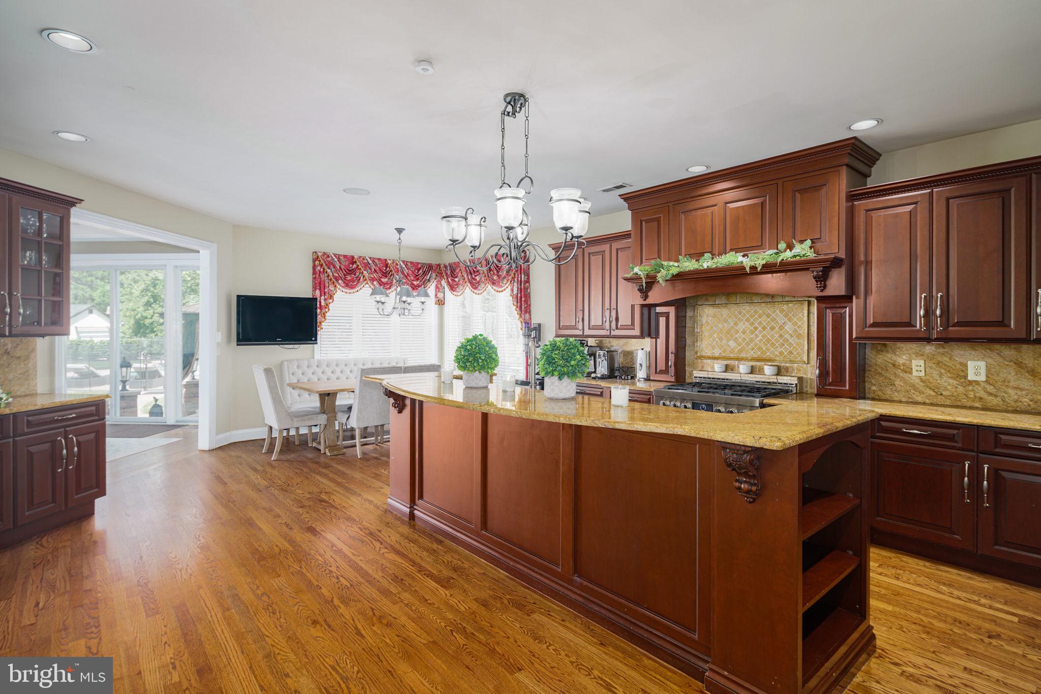 GREYSTONE - Residential