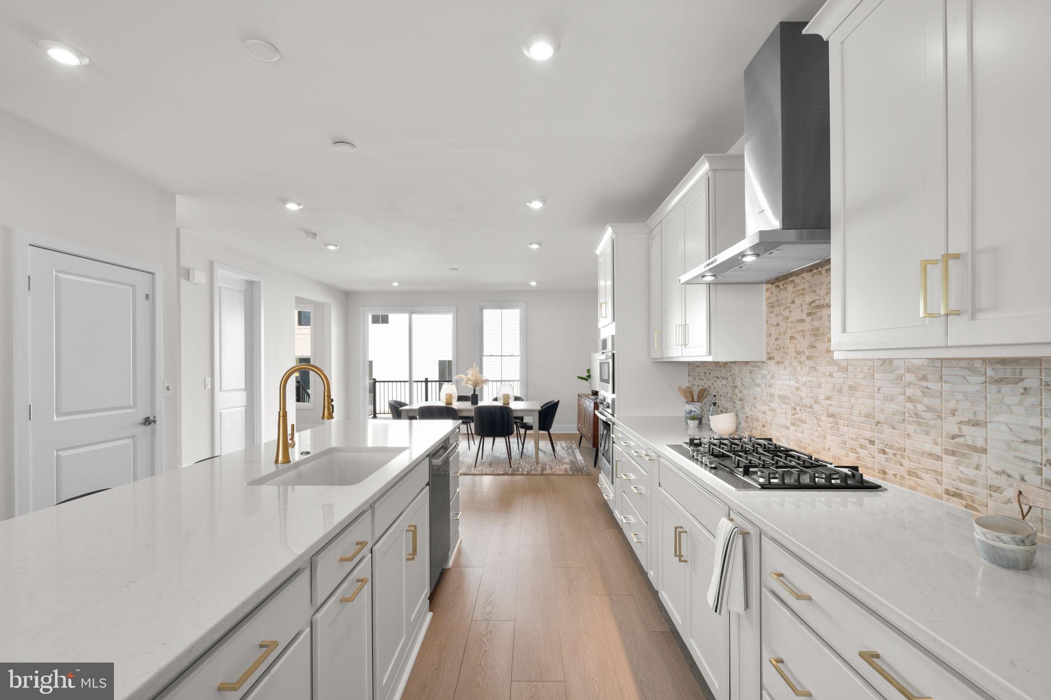 LOUDOUN - Residential