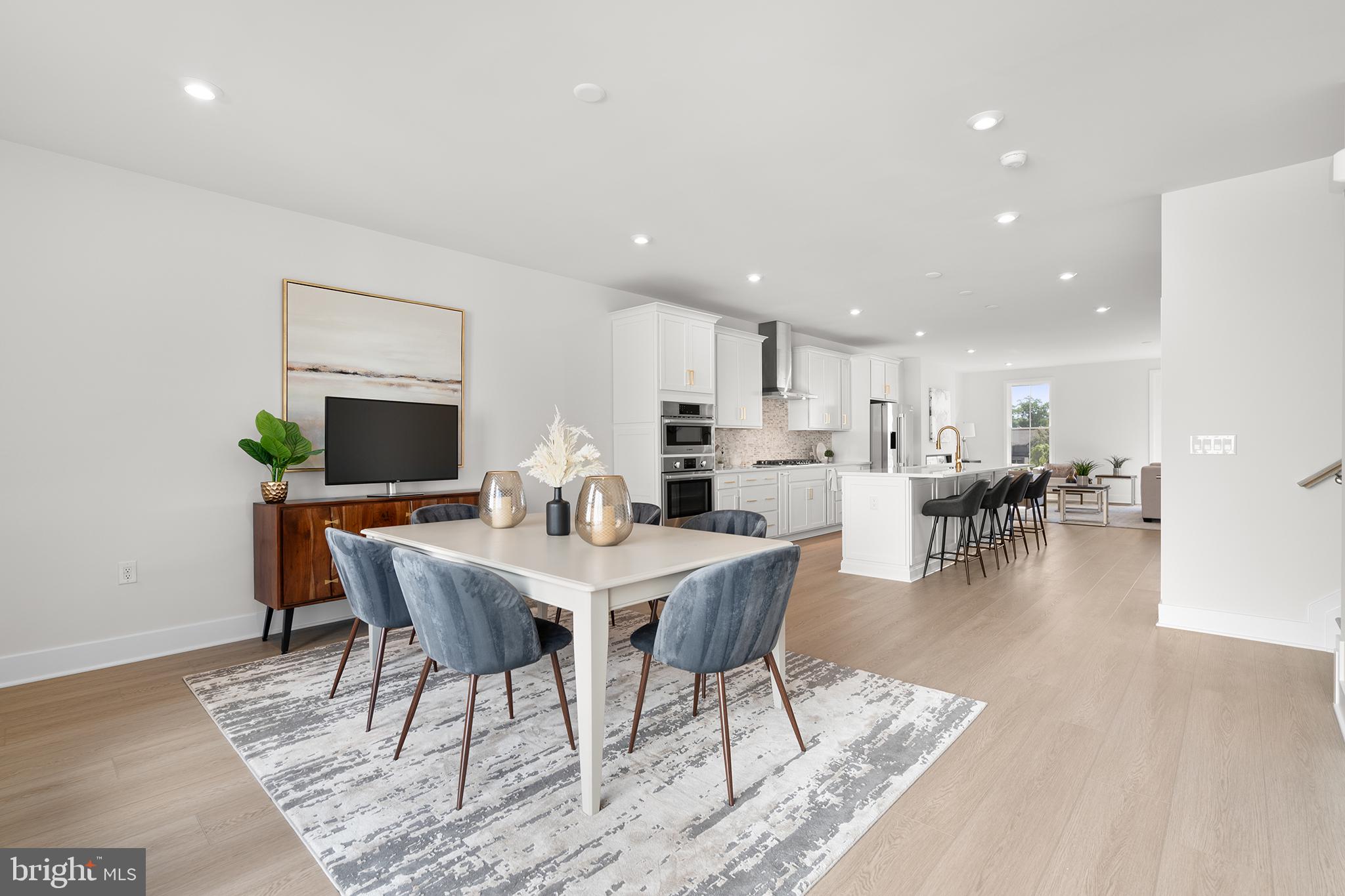 LOUDOUN - Residential