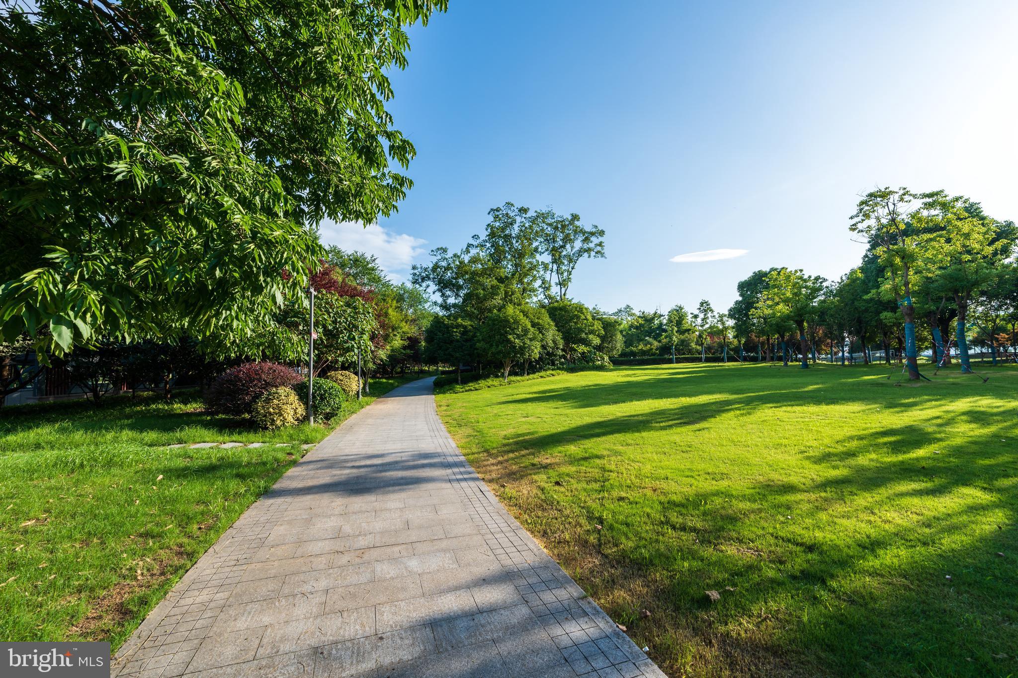 LOUDOUN - Residential