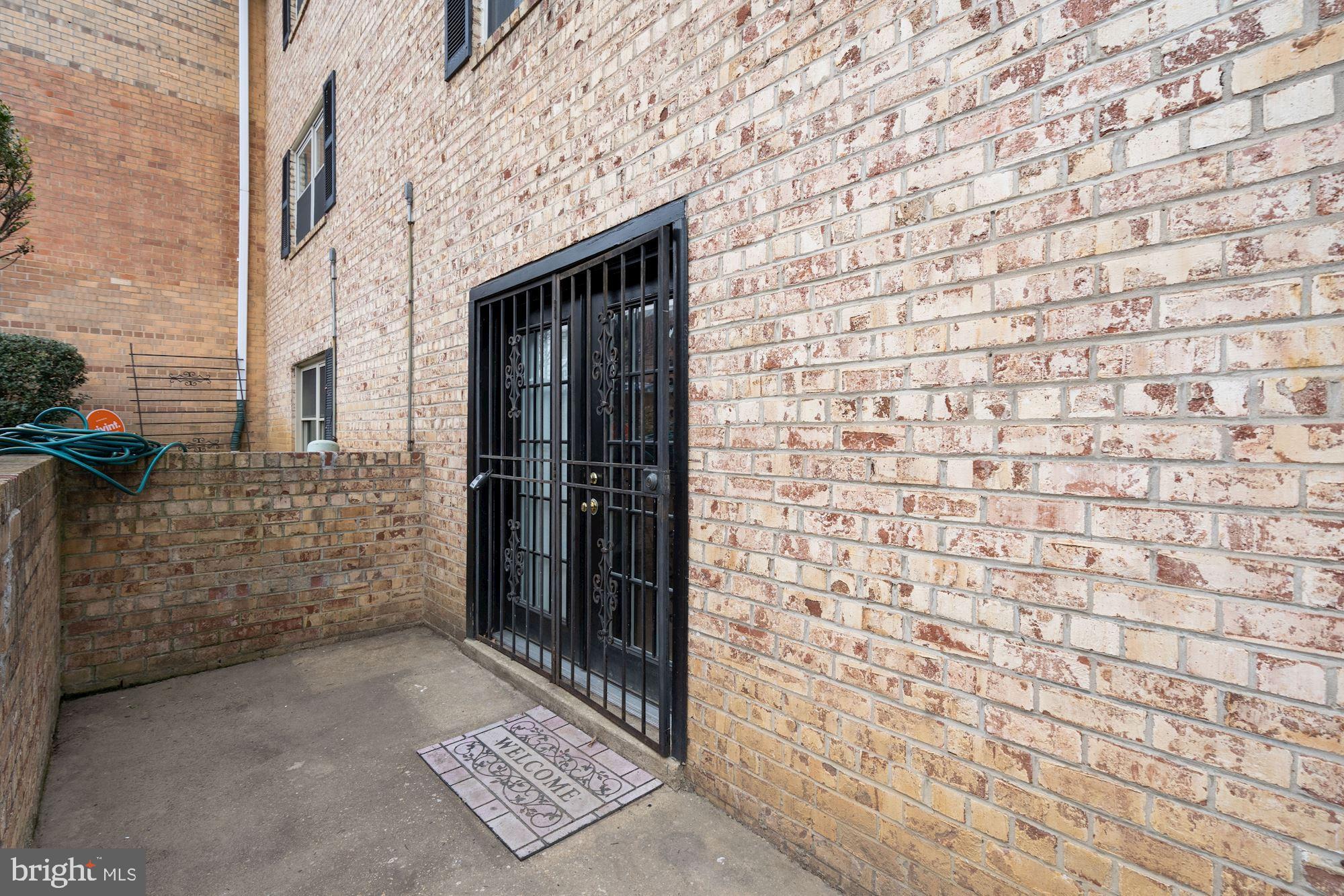 405 N BEAUREGARD STREET 405