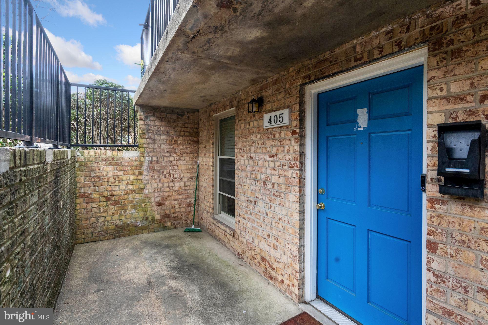 405 N BEAUREGARD STREET 405