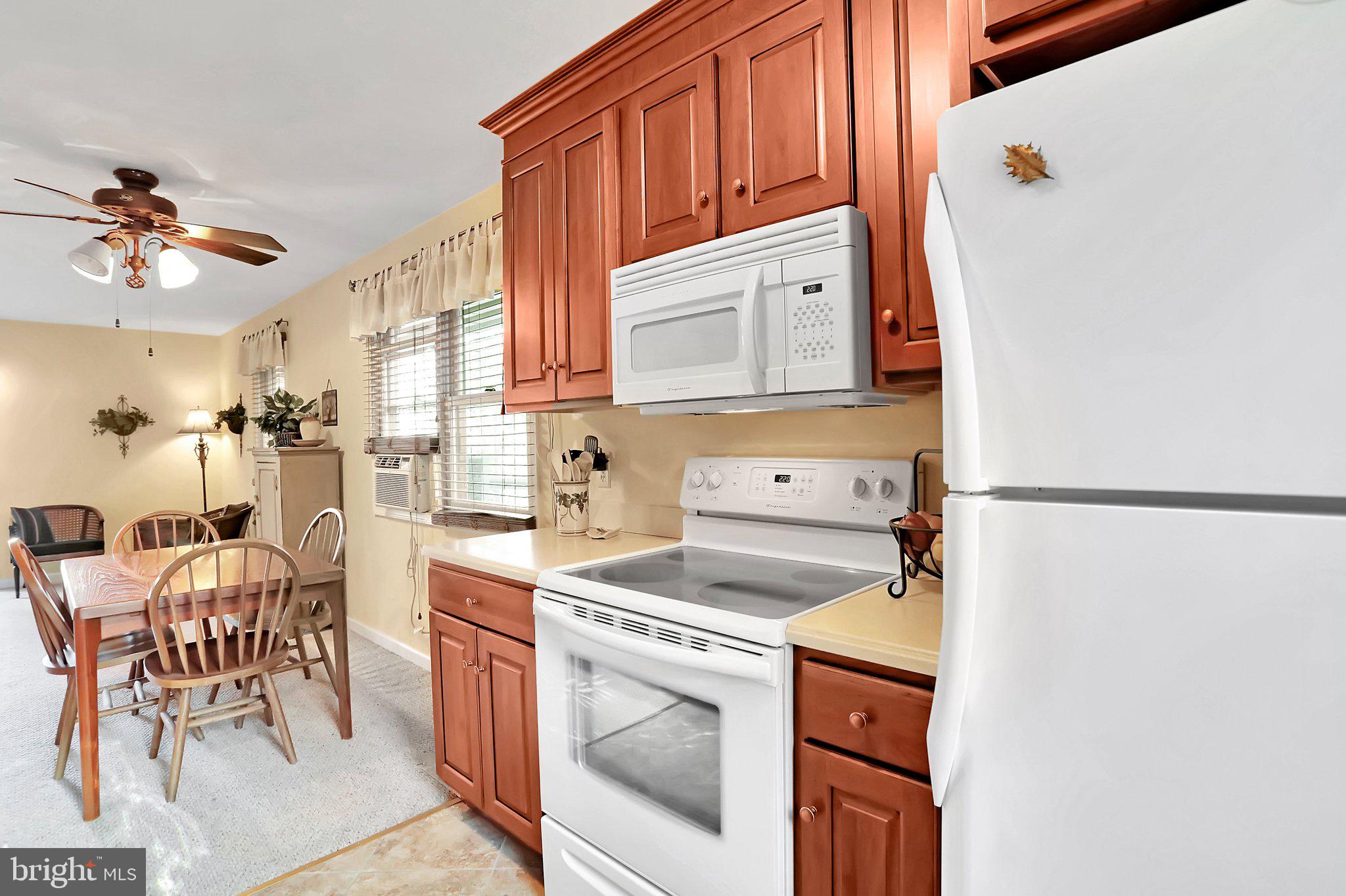 RIVER RIDGE - Residential