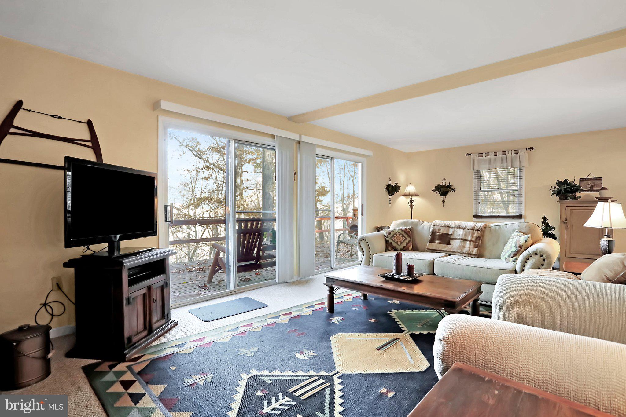 RIVER RIDGE - Residential