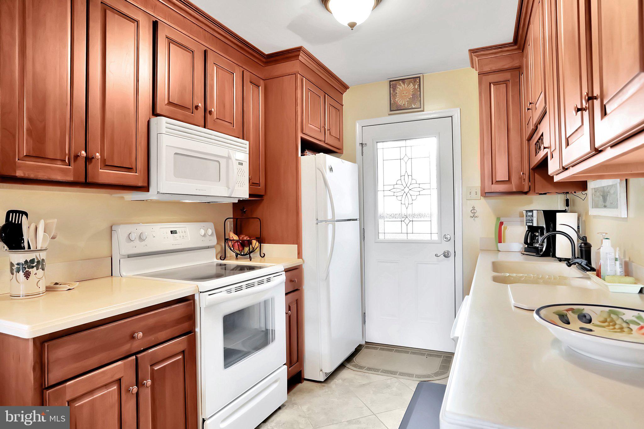 RIVER RIDGE - Residential